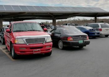 ONAPPAFA busca nuevas vías para regularizar autos americanos en Tamaulipas