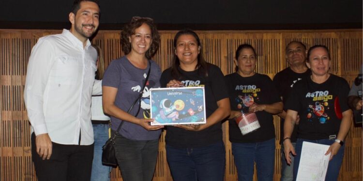Fomenta Comisión de Parques y Biodiversidad la ciencia y la convivencia familiar con “Campamento Galáctico” en el Planetario