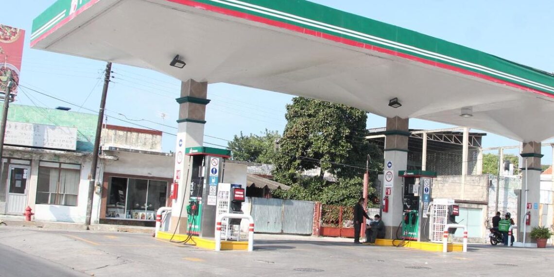 Tamaulipas descarta riesgo de desabasto de gasolina pese a alertas nacionales