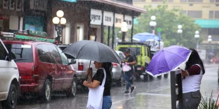 Protección Civil descarta riesgos mayores para Tamaulipas por tormentas del Pacífico