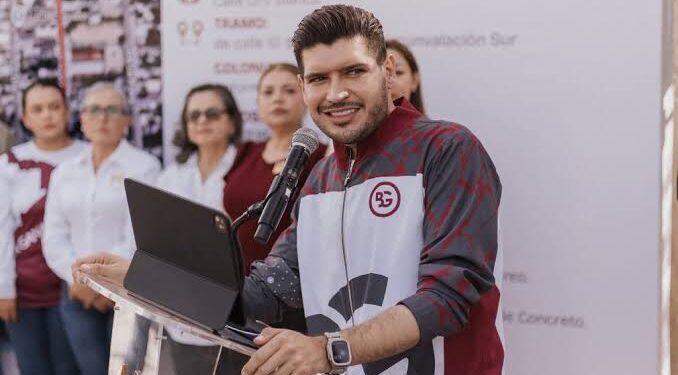 Inicia rehabilitación de drenaje y agua potable en División del Norte; inversión supera los 11 millones de pesos: Beto Granados