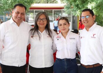 Palmillas arranca el ciclo escolar con apoyos para estudiantes
