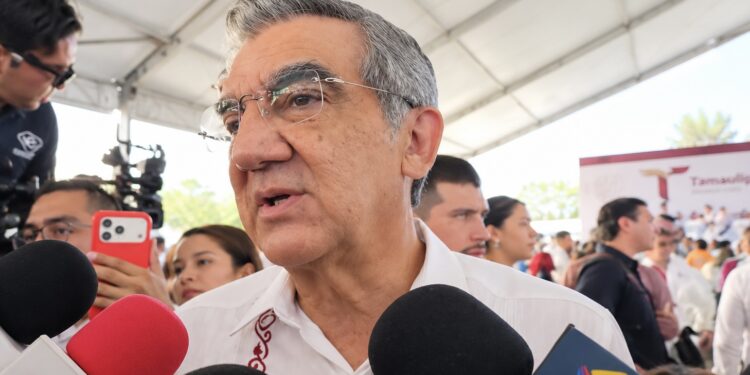 Américo cuestiona Pase Turístico de Nuevo León y anuncia puente para Matamoros