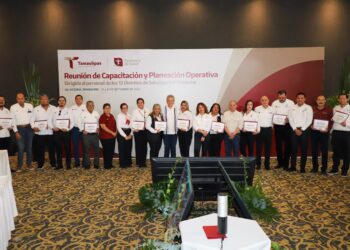 Concluye Secretaría de Salud reunión de capacitación con los 12 Distritos de Salud