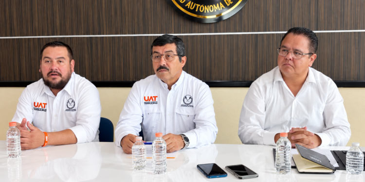 UAT advierte sanciones por presunta novatada