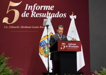 Lalo Gattás destaca finanzas, servicios y seguridad durante su quinto informe en Victoria