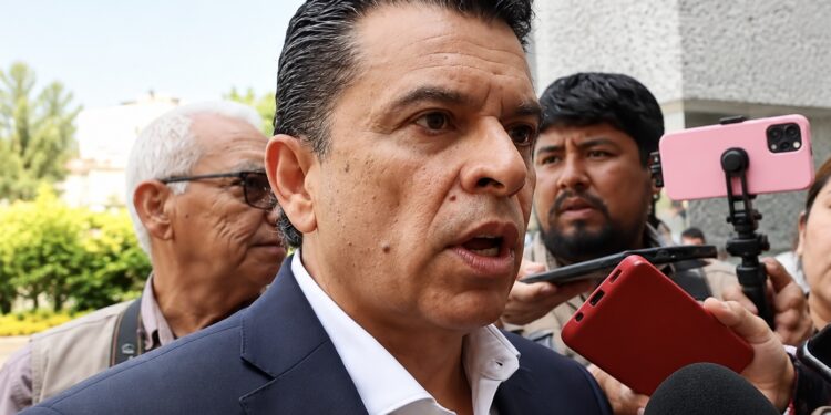 Lalo Gattás pide licencia por 89 días en medio del proceso de Morena rumbo a 2027